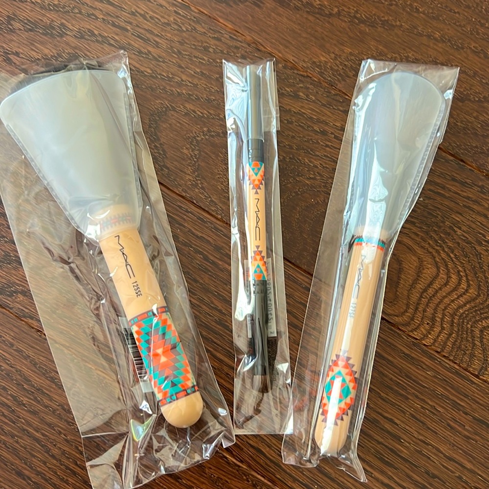 MAC tribe limited edition brushes
